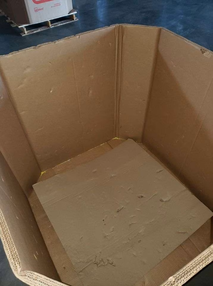33647 - Tampa FL - 48 x 45 x 40 Resin Boxes