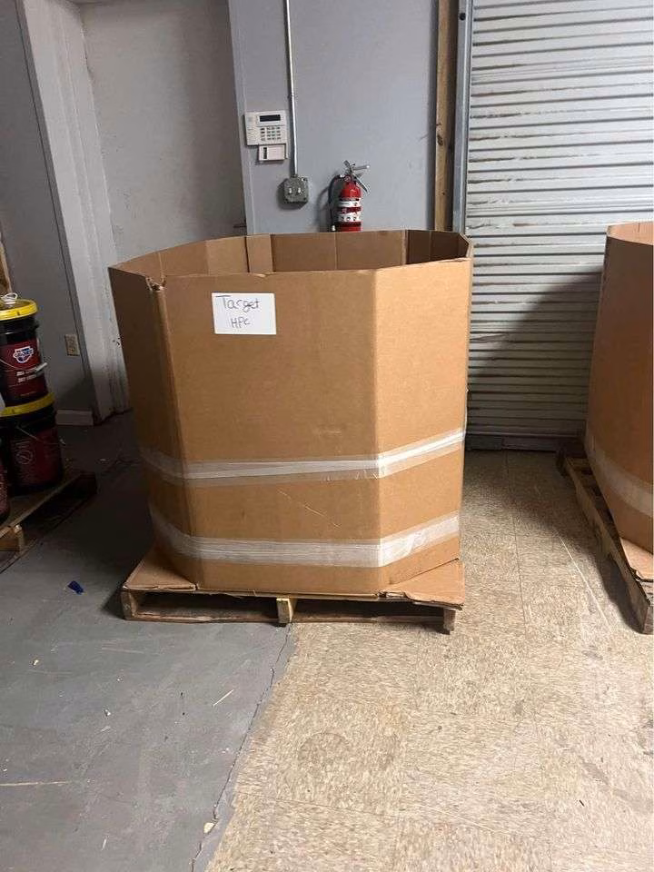 Sacramento, CA 95823 - 48 x 40 x 39 Used Gaylord Boxes