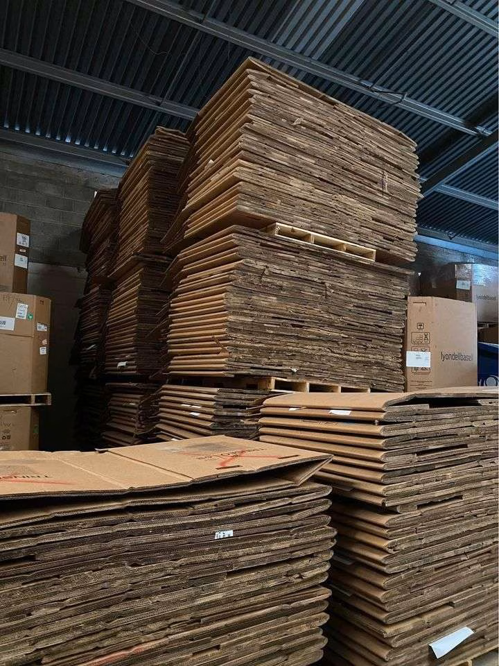 Tucson AZ 85710 - 48 x 40 x 40 Bulk Boxes for sale