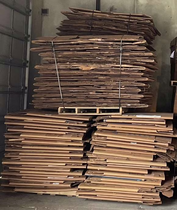 Used 5-Wall 48x40x40 Gaylord Boxes in 40214 (Louisville KY)